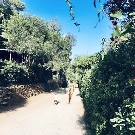Elbadoc Village